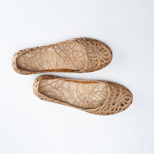 Online Commercial Product Overhead View