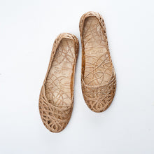 Online Commercial Product Overhead View